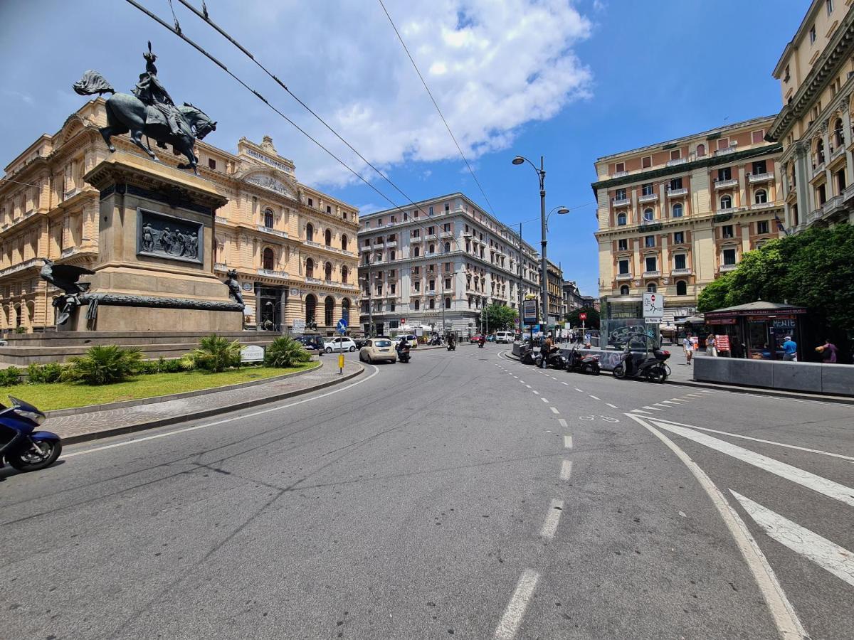 Bed and Breakfast Palazzo Il Convento Luxury Umberto I Napoli Esterno foto